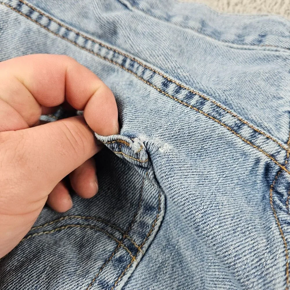 Levis 550 Jean Mens 33x32 Relaxed Straight Light Wash Grunge Cowboy Skater Work